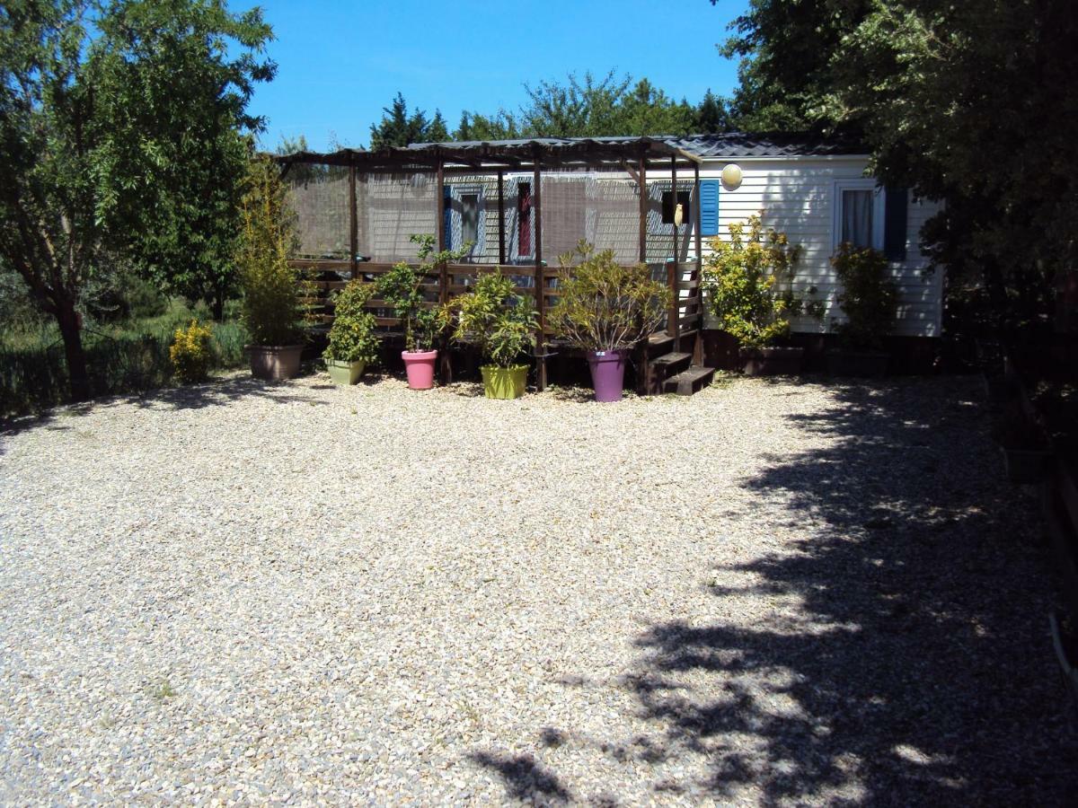B&B La Douloire Pernes-les-Fontaines Exterior photo